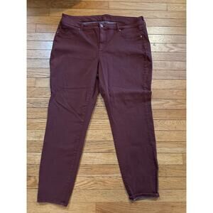 Maurices Women’s Burgundy Jeggings Super Stretch Skinny Pants Size 22W